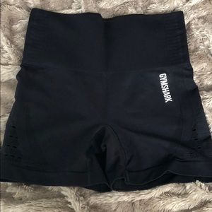 Gymshark Energy Seamless black shorts